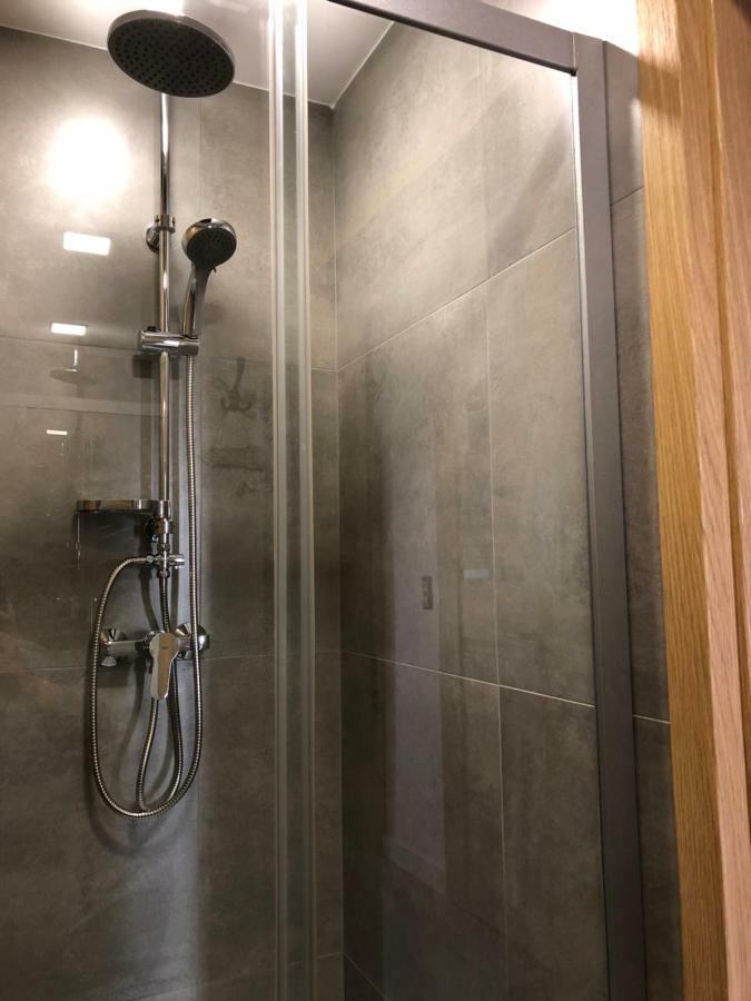 Family & Business Sauna Rynek Centrum Downtown - 2 Bedroom With Private Sauna, Balcony, Parking