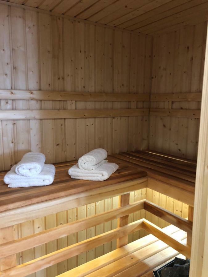 Family & Business Sauna Rynek Centrum Downtown - 2 Bedroom With Private Sauna, Balcony, Parking * Kielce